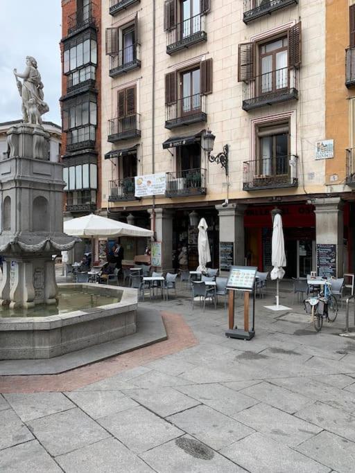 Espectacular Apartamento Plaza Mayor Madri Exterior foto